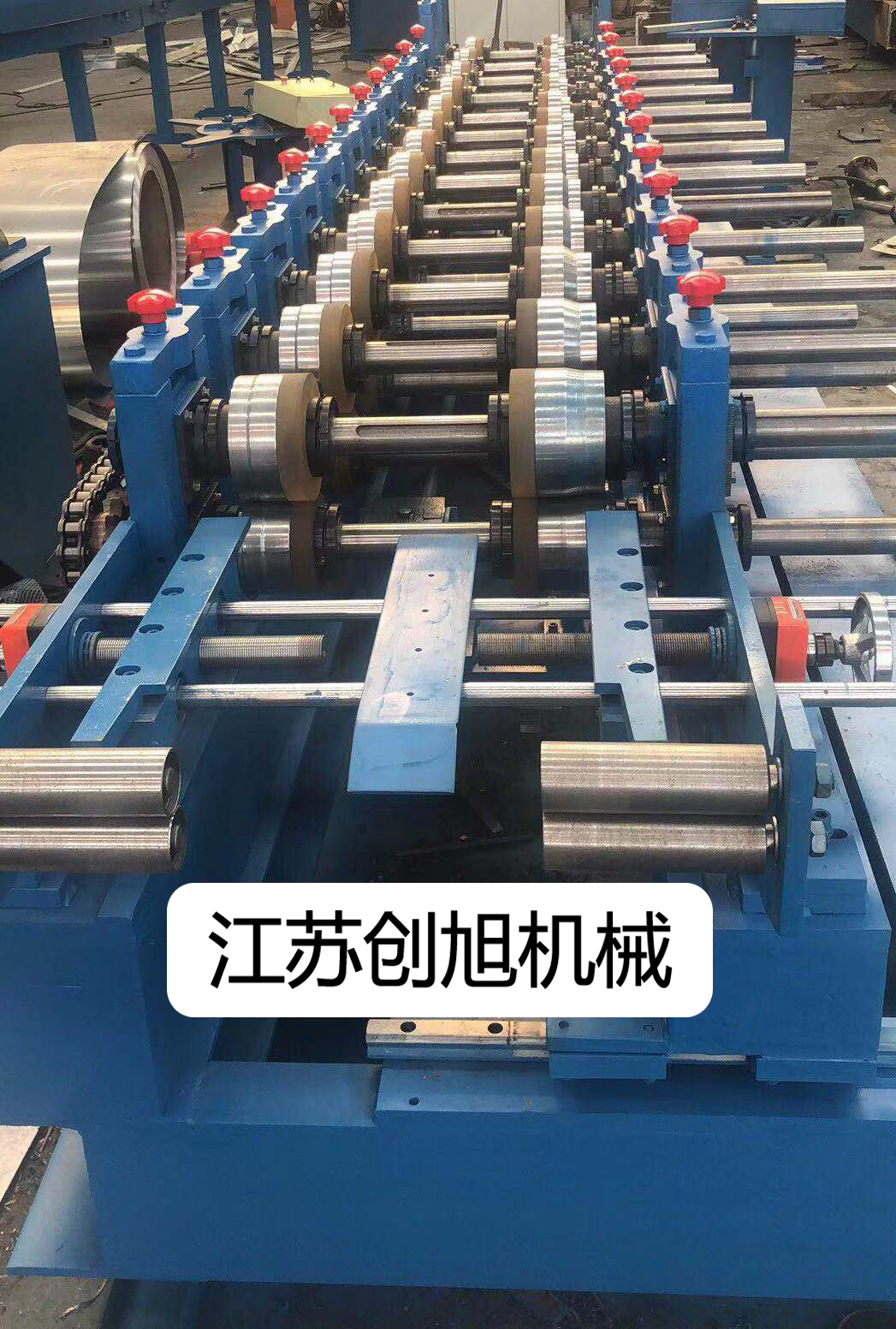 金属雕花板压型设备宽度可调